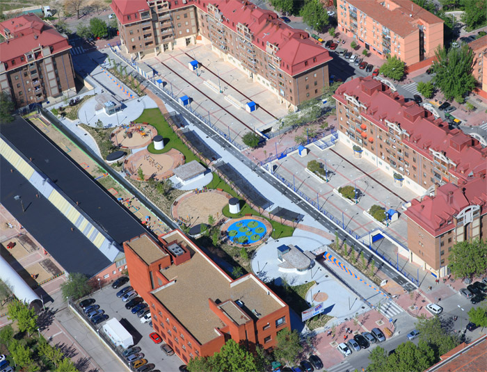 Aparcamiento subterrÃ¡neo para residentes y plaza pÃºblica en Calle Nueva York. MÃ³stoles. (3)